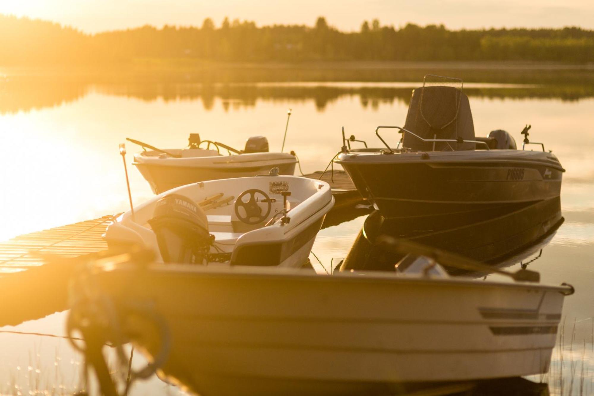 Resort Naaranlahti Cottages Bagian luar foto