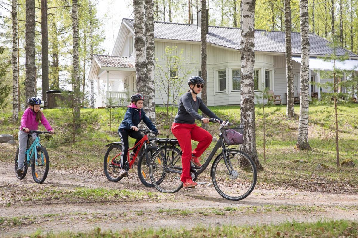 Resort Naaranlahti Cottages Bagian luar foto