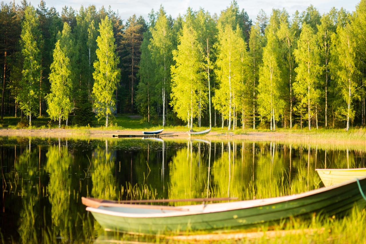 Resort Naaranlahti Cottages Bagian luar foto
