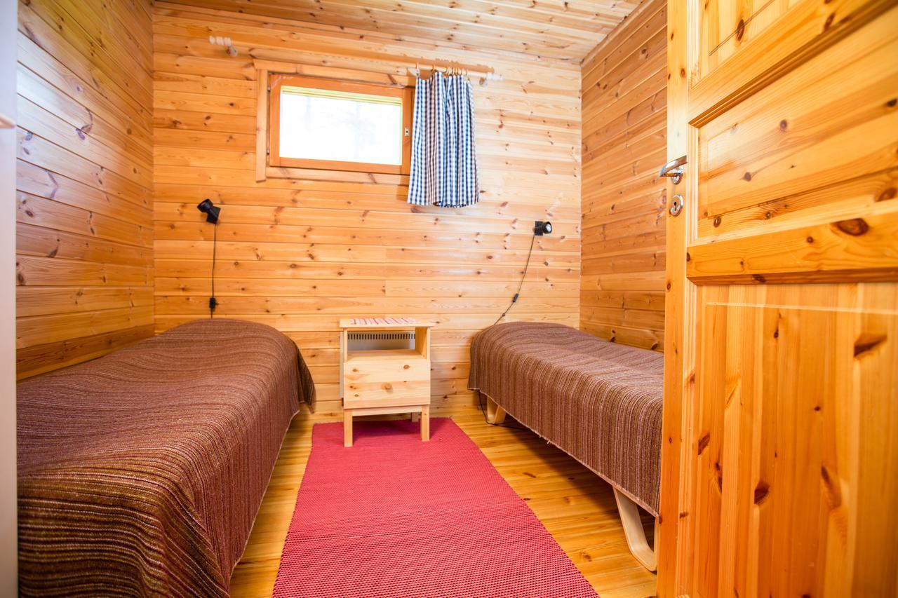 Resort Naaranlahti Cottages Bagian luar foto