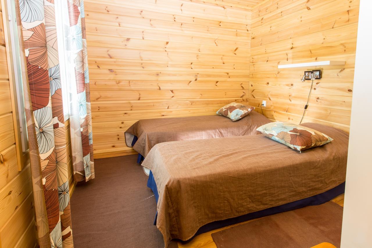 Resort Naaranlahti Cottages Bagian luar foto